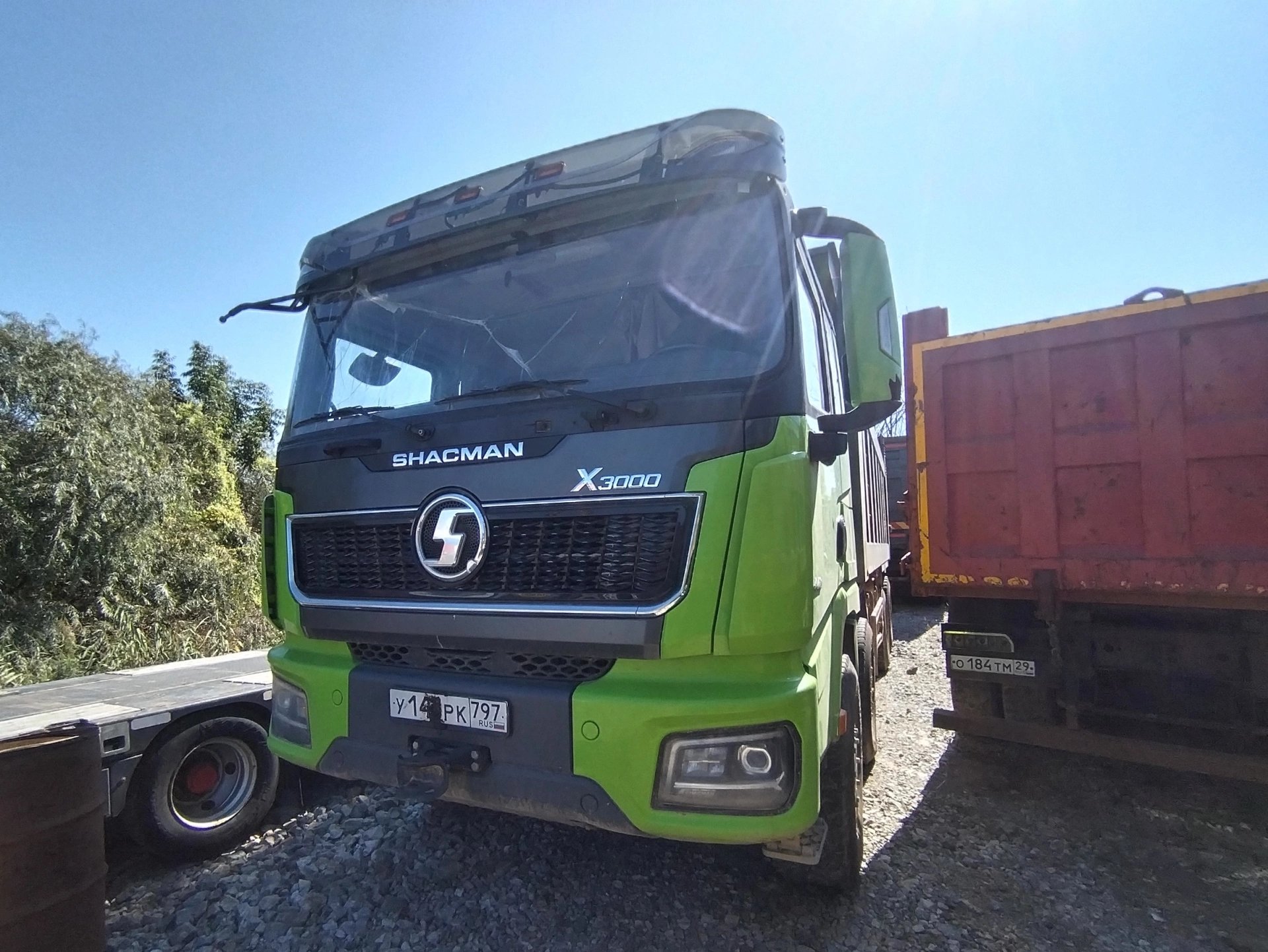 SHACMAN SX33186W366C — Владивосток