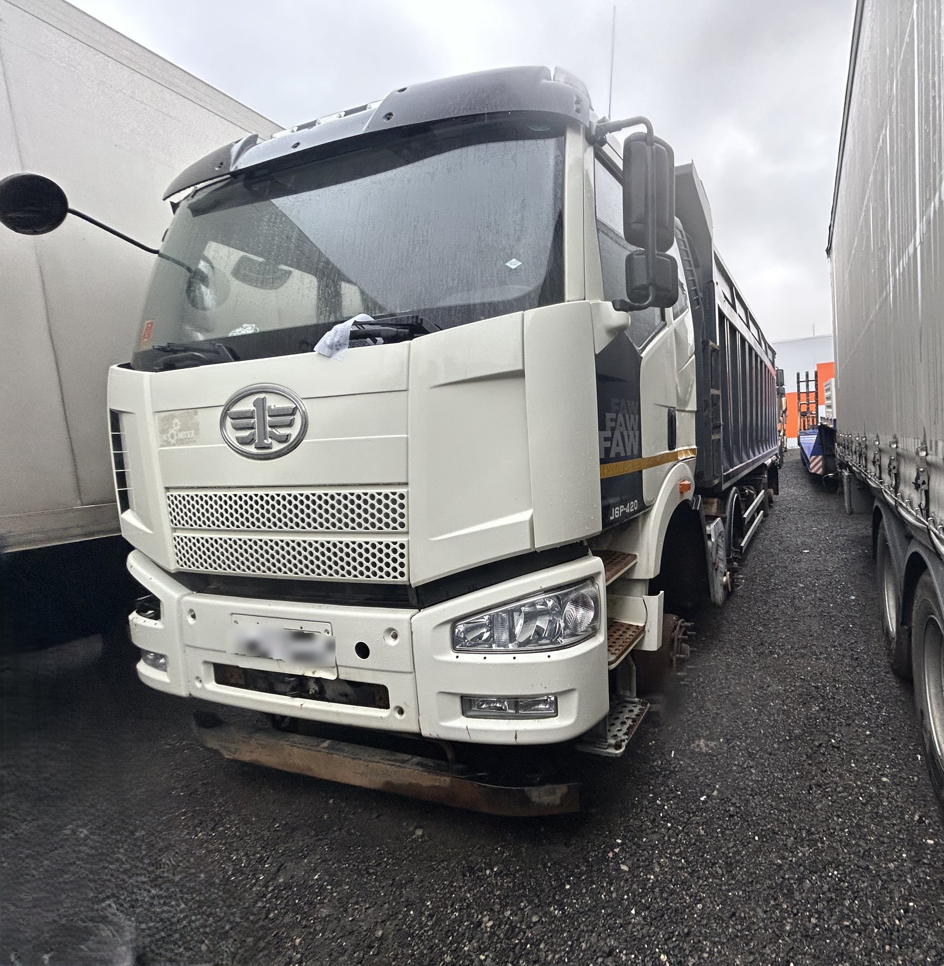 ЛРТ РУС СМ3-ВН3 на шасси FAW CA 3310 8x4 Самосвал — Московская область