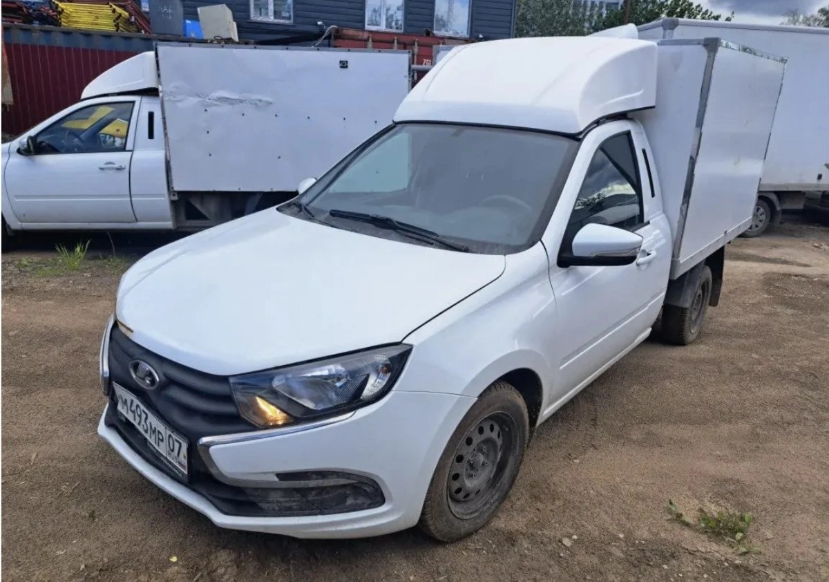 LADA Granta фургон — Москва