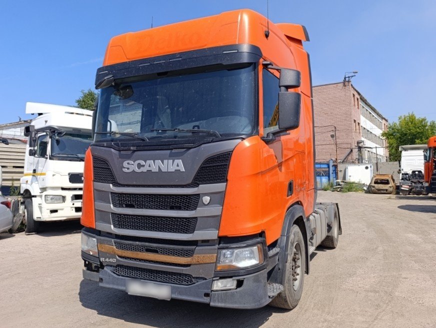 SCANIA R 4x2 Седельный тягач — Омск