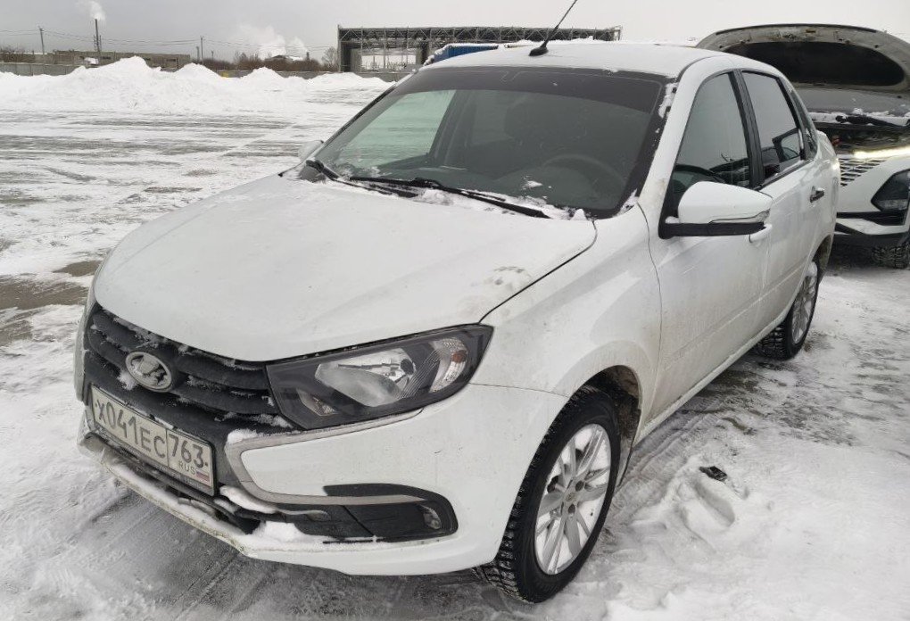 LADA Granta седан — Новосибирск