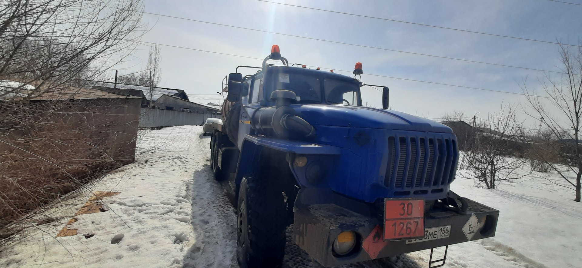 Ural 4320 6x6 Агрегат для сбора нефти и газового конденсата — Уфа
