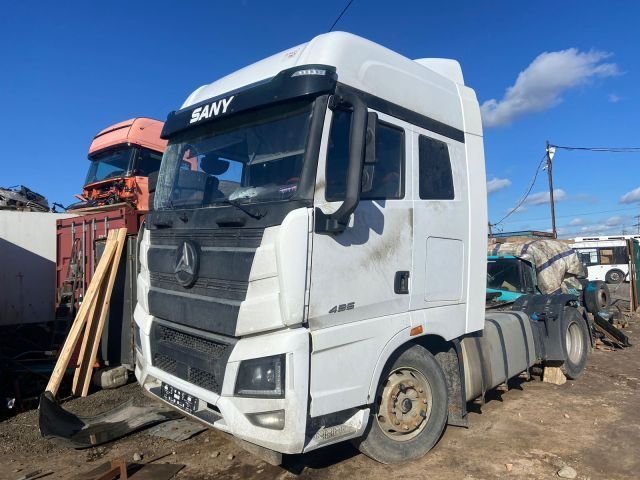 Тягач седельный SANY D495MS D465MS — Санкт-Петербург