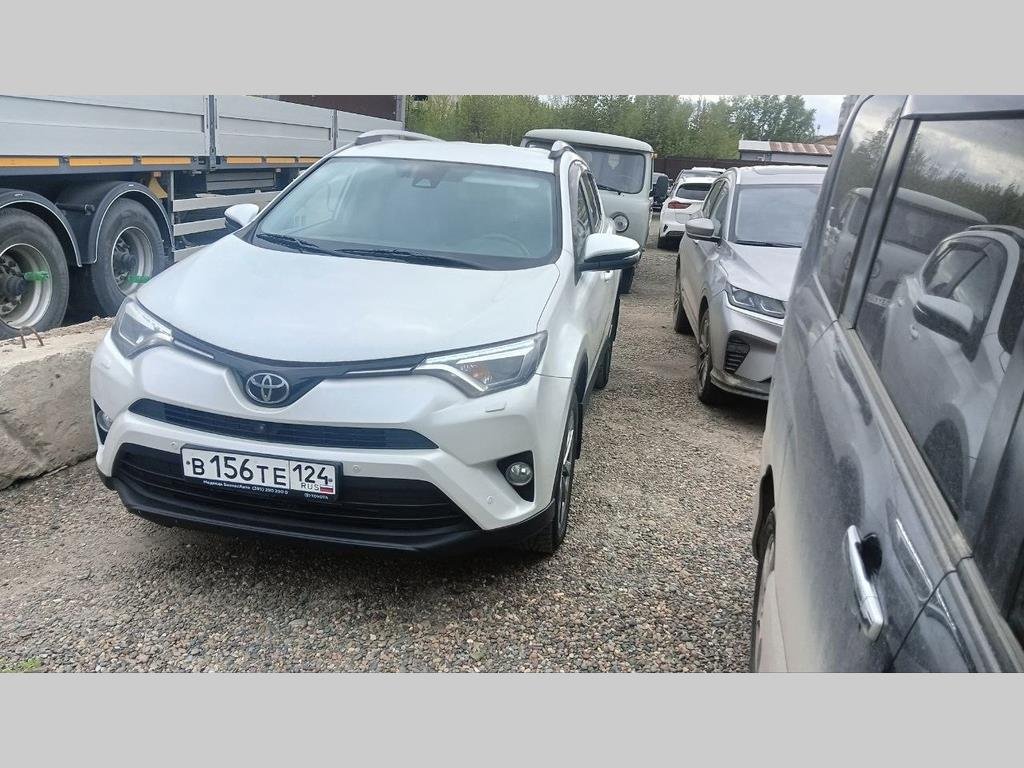 TOYOTA Легковой универсл RAV4 — Красноярск