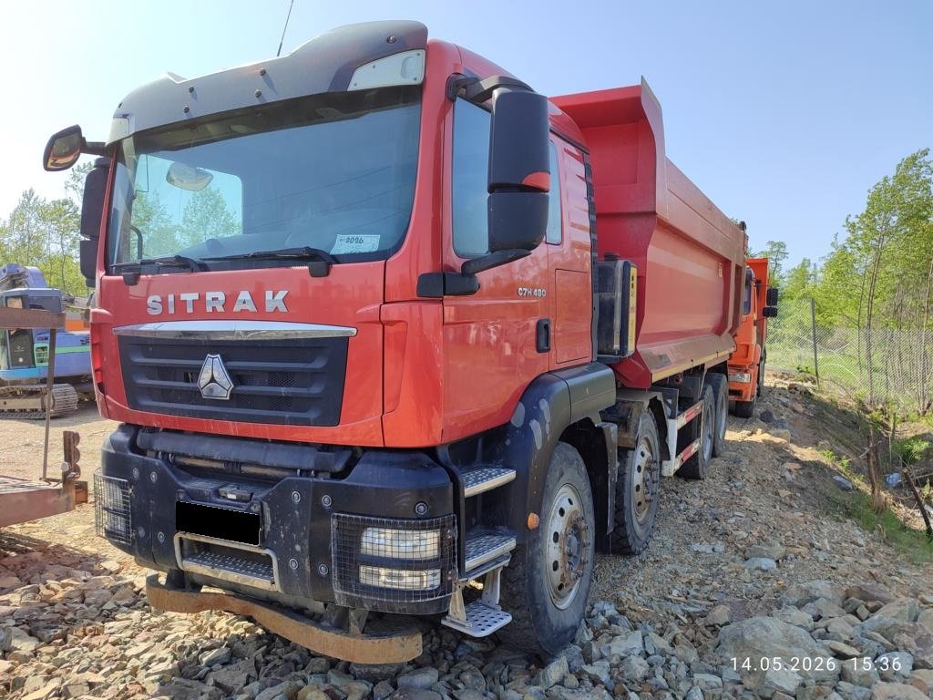 Самосвал Sitrak C7H — Артём