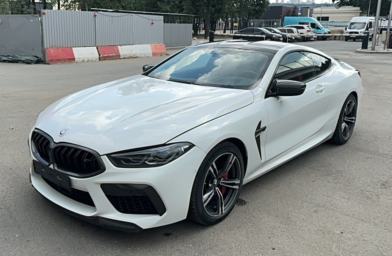 BMW M8 Coupe — Москва
