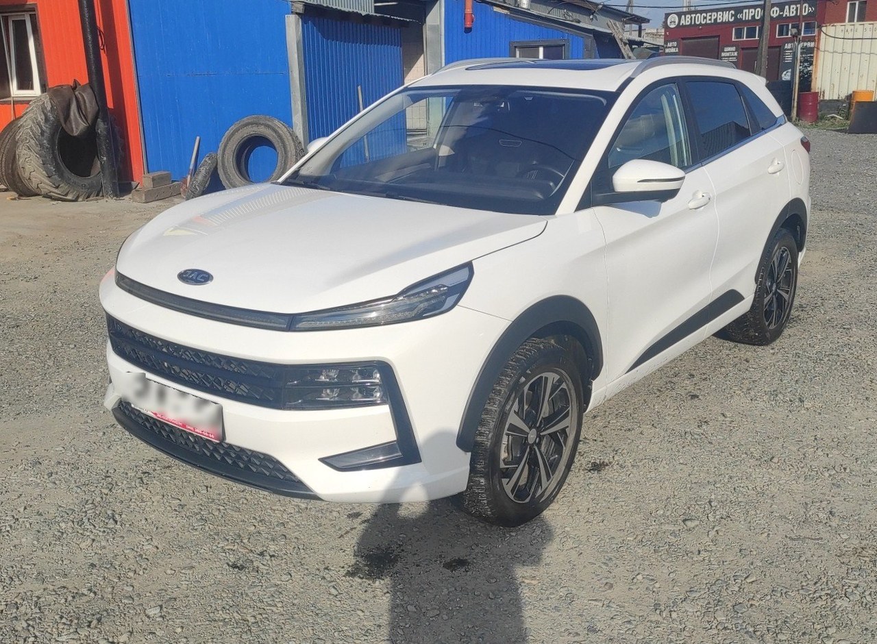 JAC S6 — Большой Исток