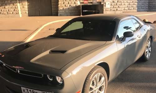 Dodge Challenger — Москва