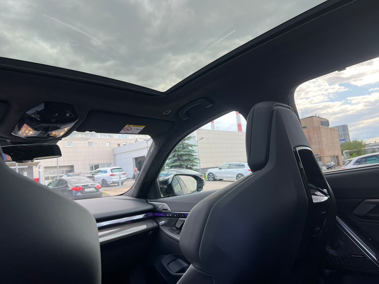 BMW M5 4.4 гибрид 727 л.с. — Москва