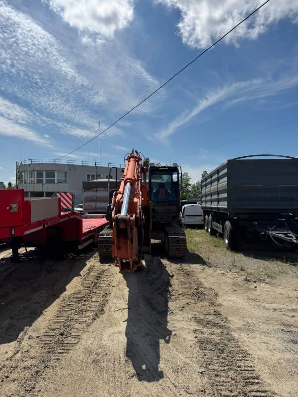 HITACHI ZX180 Экскаватор — Ростов-на-Дону