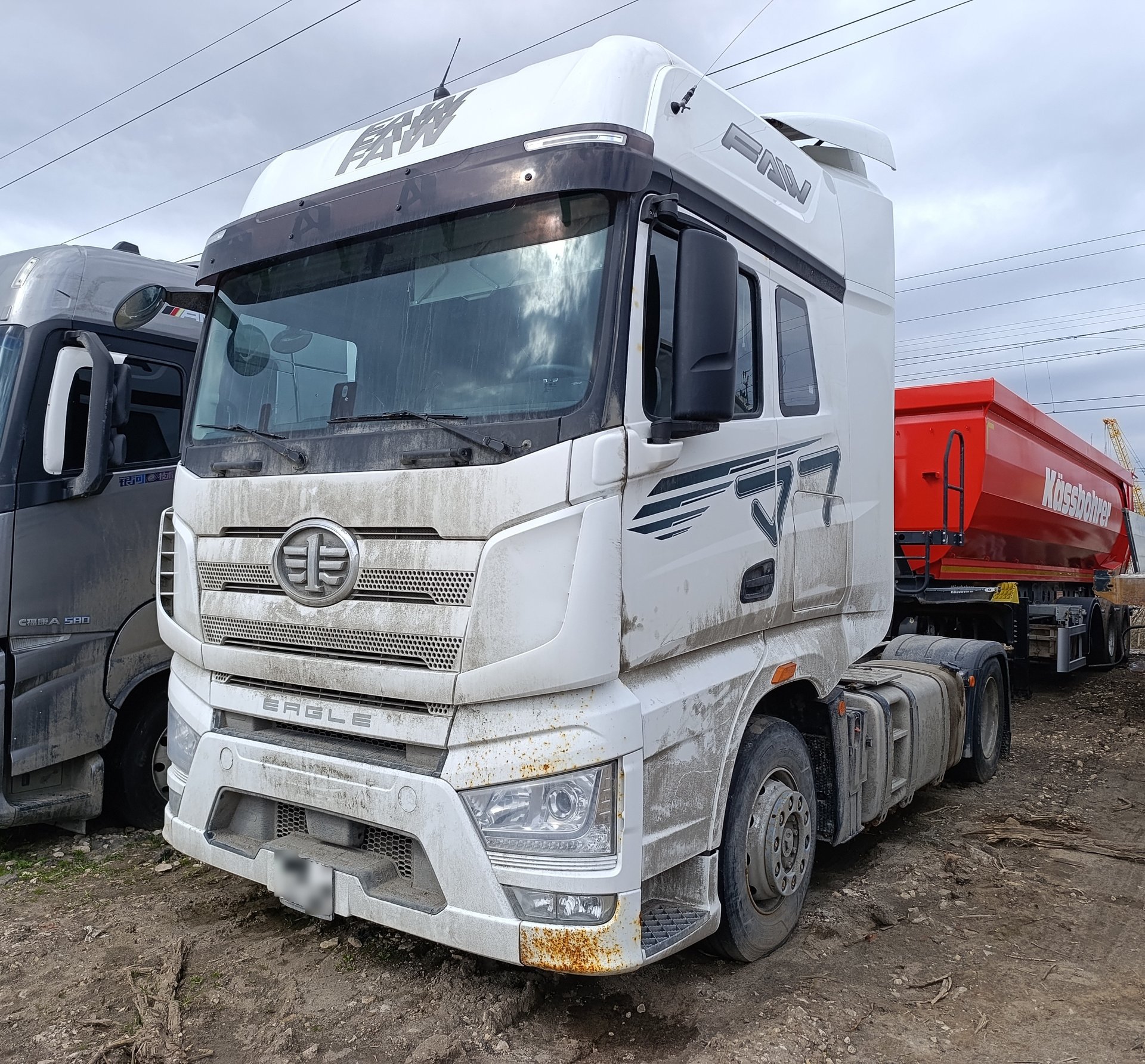 FAW J7 4x2 Седельный тягач — Казань