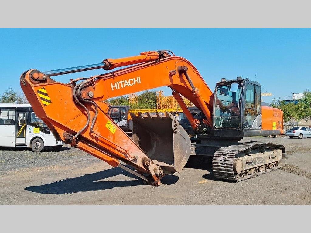 HITACHI ZX330LC-5G, экскаватор — Ростов-на-Дону