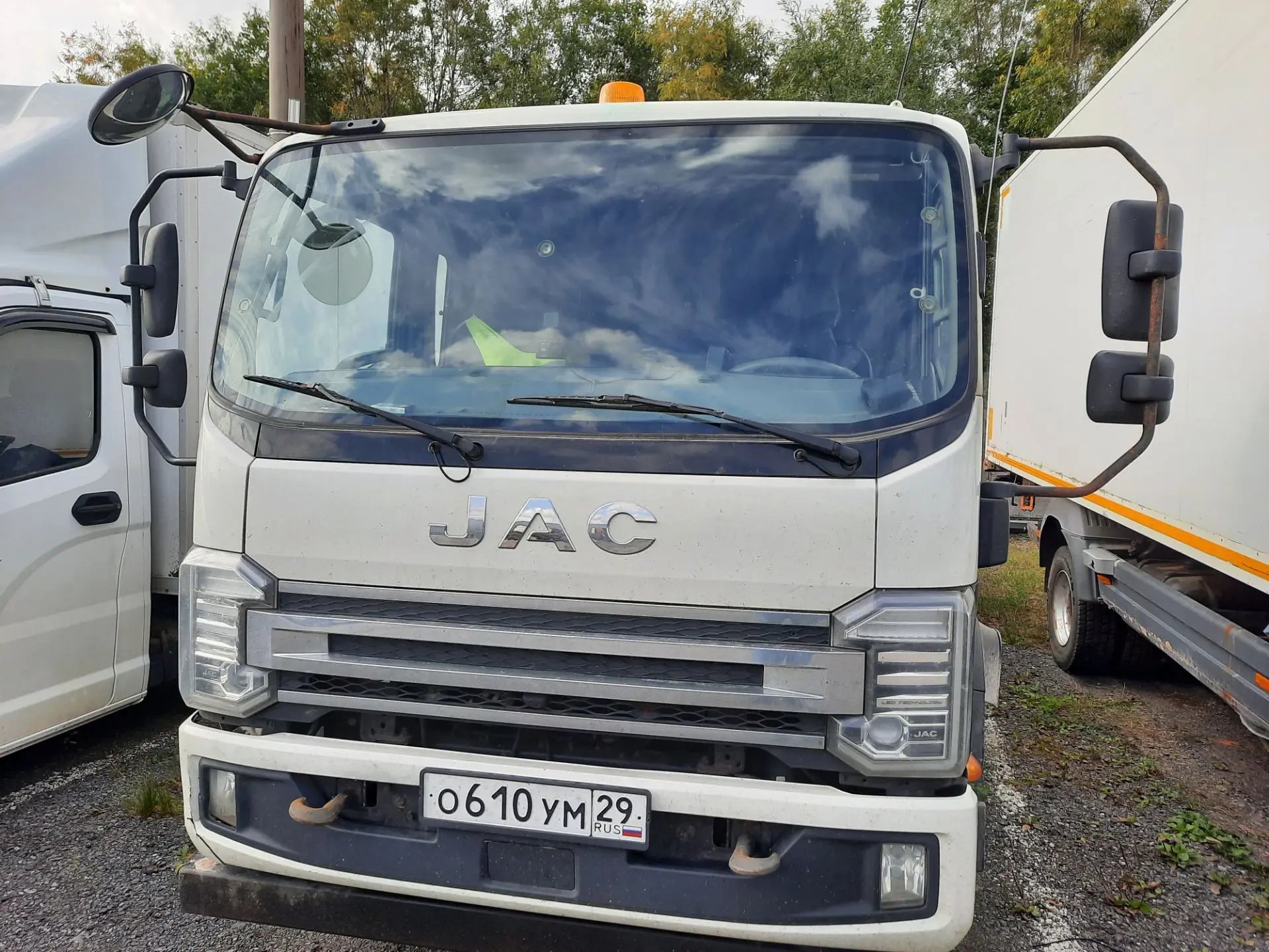 JAC N120 Эвакуатор с КМУ SMA510 — Архангельск