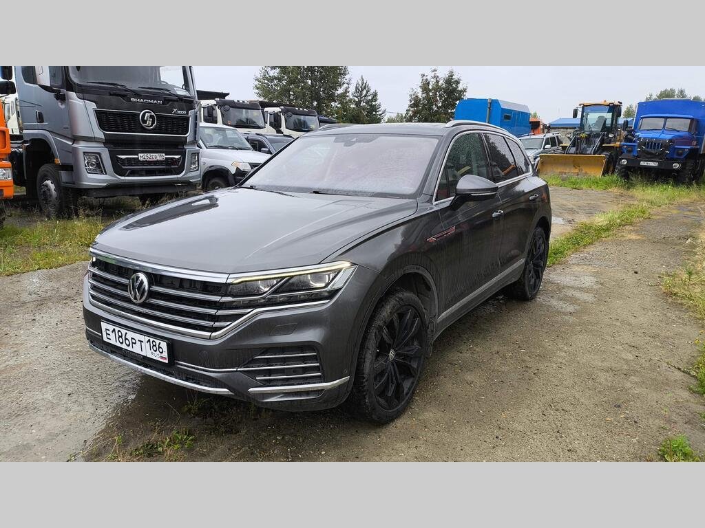 VOLKSWAGEN TOUAREG — Нижневартовск