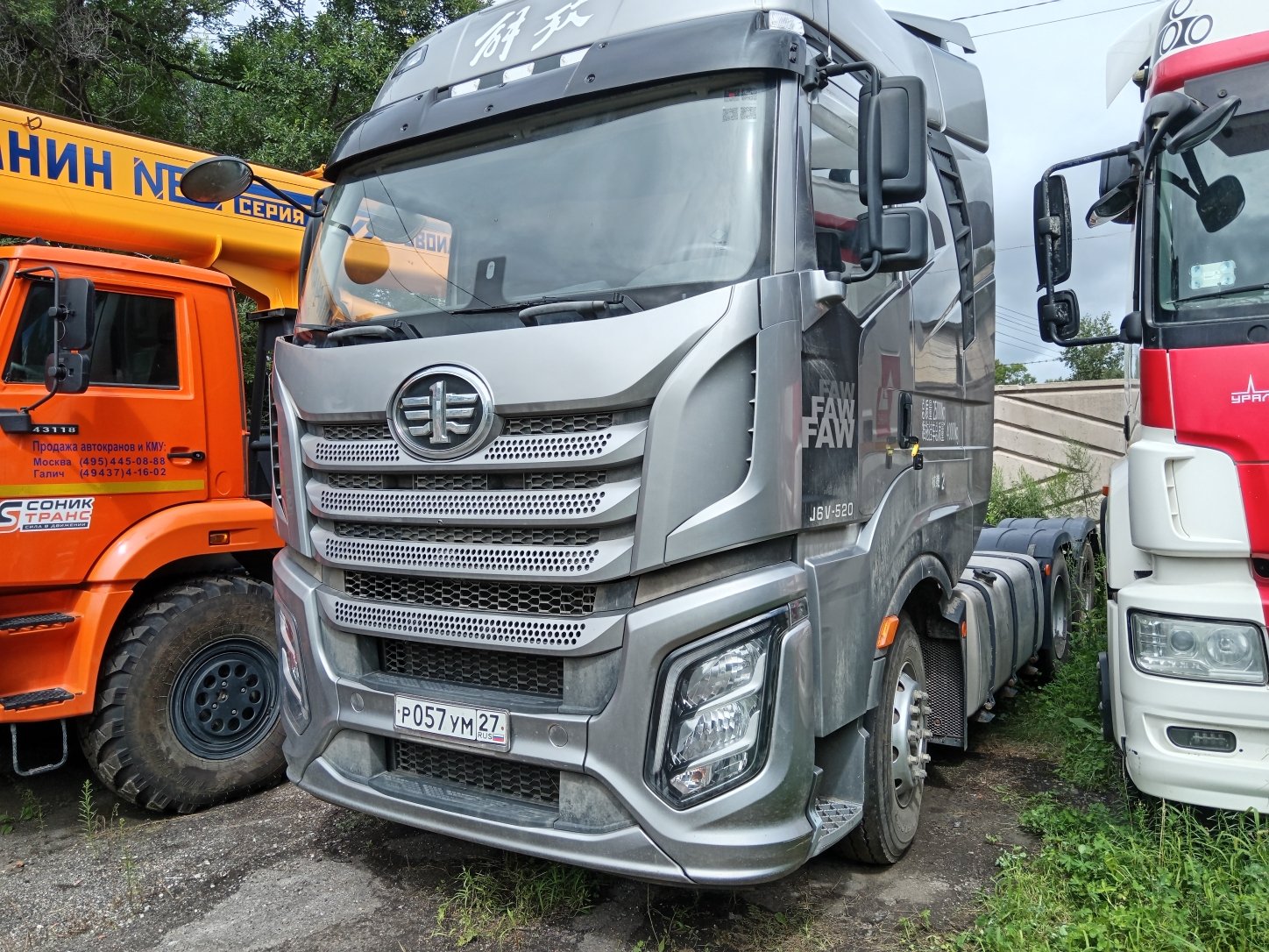 FAW CA 4250 6X4 Седельный тягач — Хабаровск