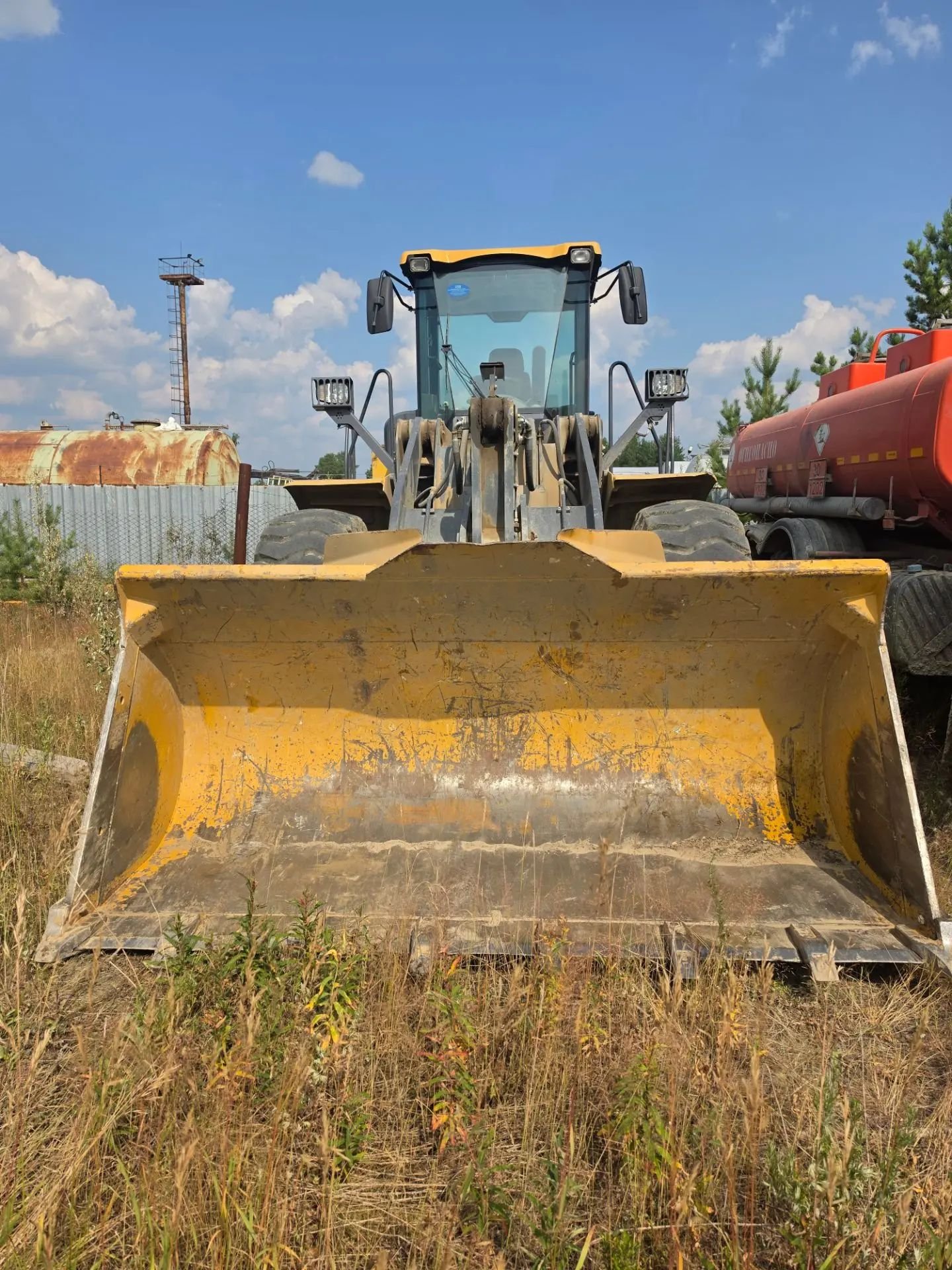 XCMG ZL50 Фронтальный погрузчик_не актуально — Белоярский