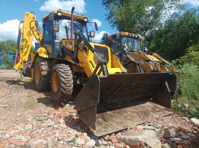 Экскаватор-погрузчик ACE TLB100 TLB-100 — Уфа