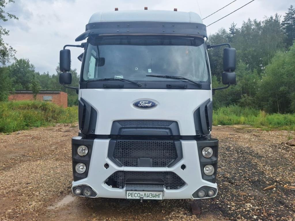 FORD CARGO, тягач 4х2 — Москва