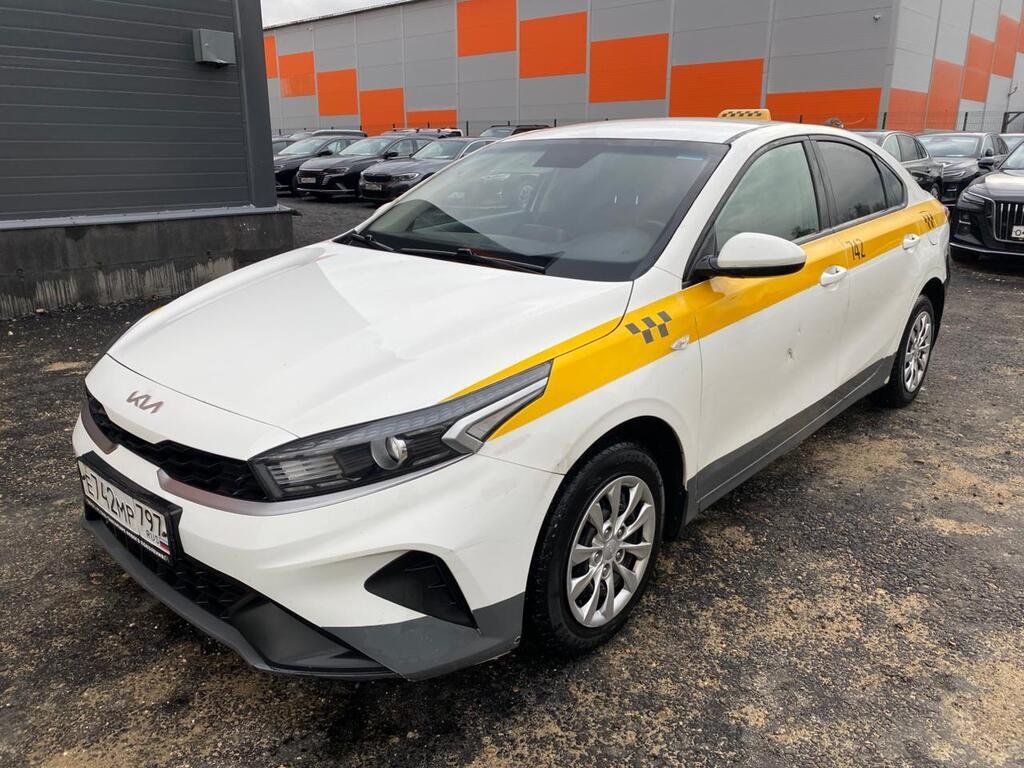KIA CERATO — Москва