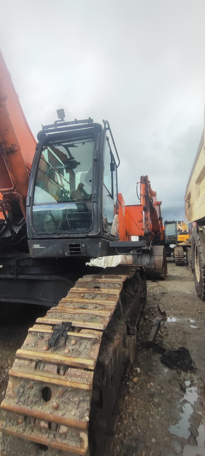 HITACHI ZX870 Экскаватор — Якутск