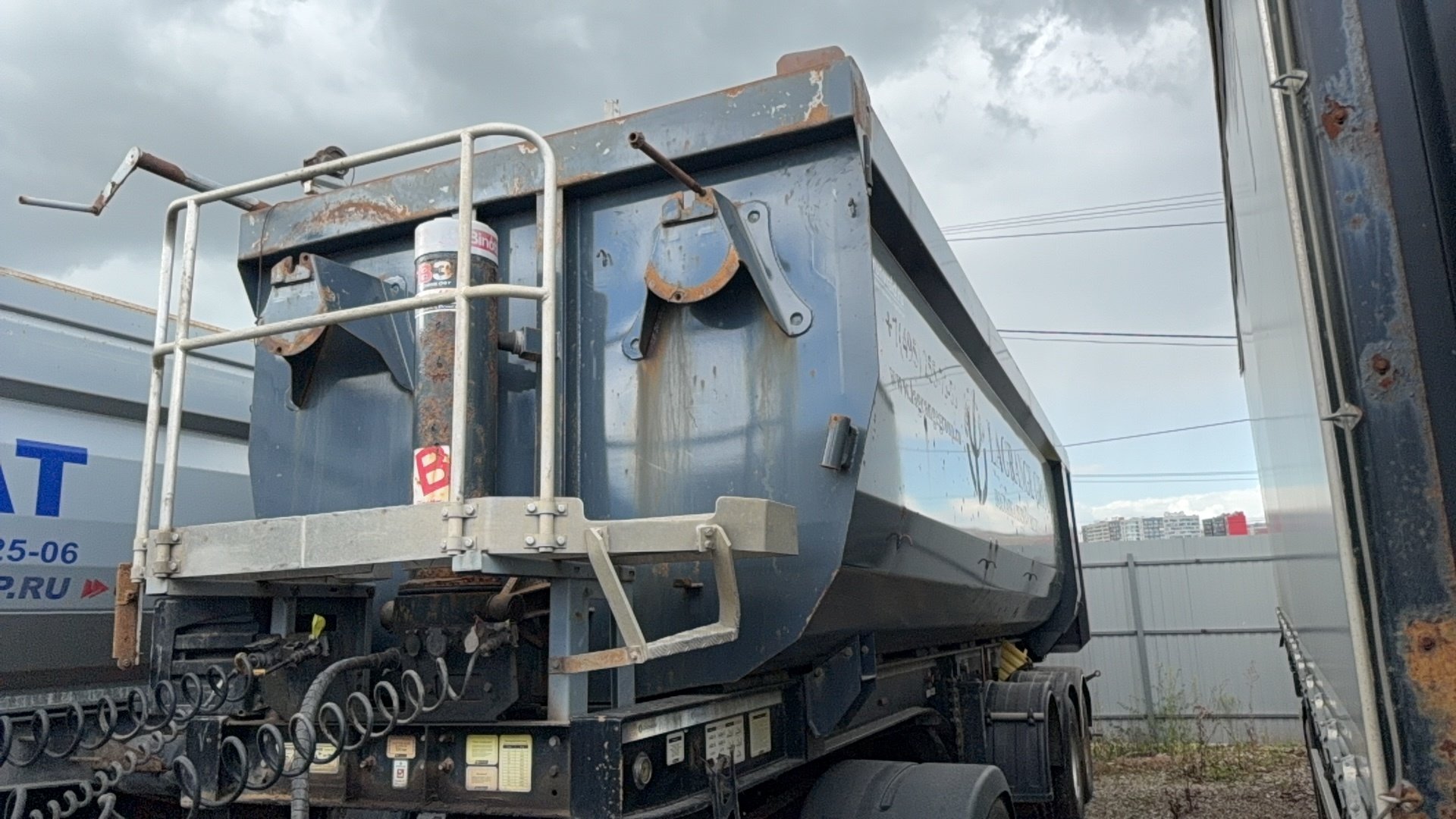 GRUNWALD 9453 Полуприцеп самосвальный — Московская область