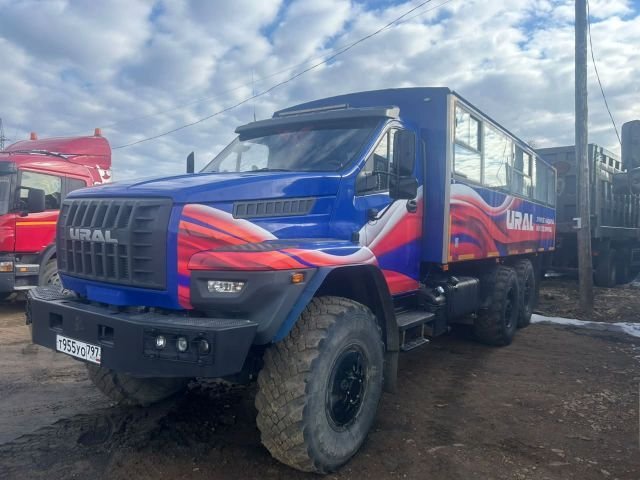 Автобус вахтовый Урал 3255-73 — Алдан