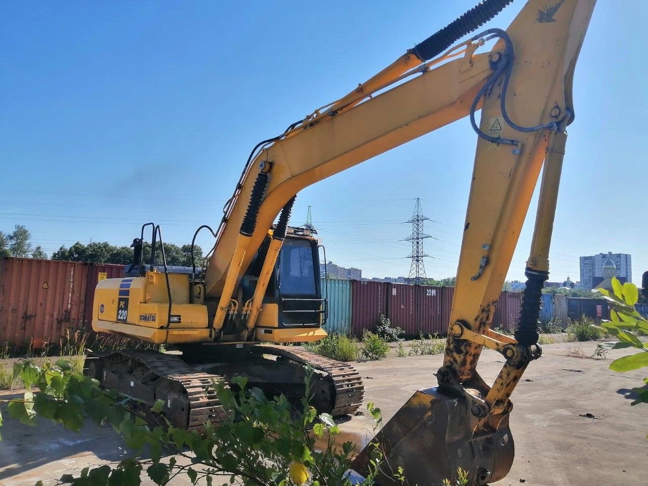 KOMATSU PC220LC-8M0 — Балашиха