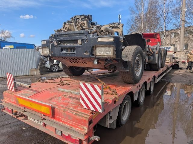 Седельный тягач Iveco Trakker — Ярославль