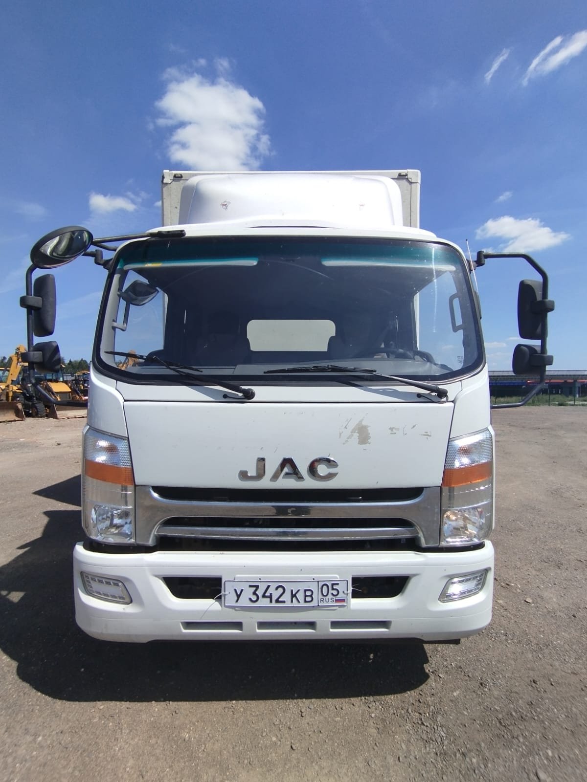 JAC N120 Изотермический/рефрижератор 2818J-42 — Лобня
