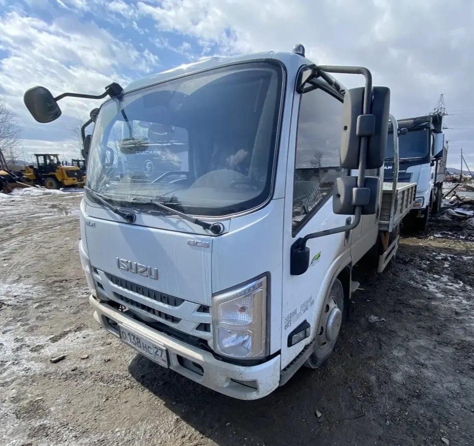 ISUZU ELF 4.5 4x2 Бортовой (Евроборт) — Комсомольск-На-Амуре