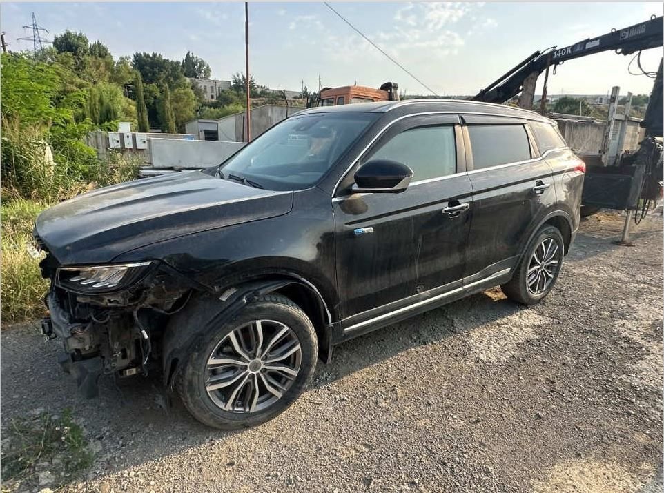 Легковой автомобиль GEELY ATLAS PRO — Ставрополь