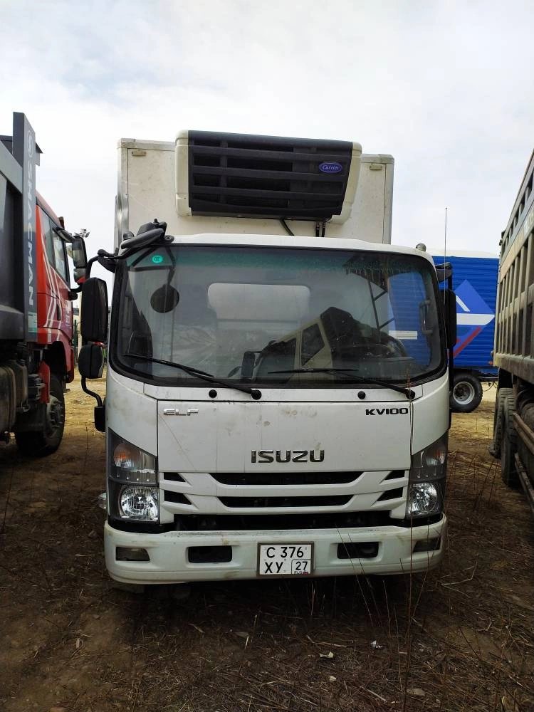 ISUZU Elf — Владивосток