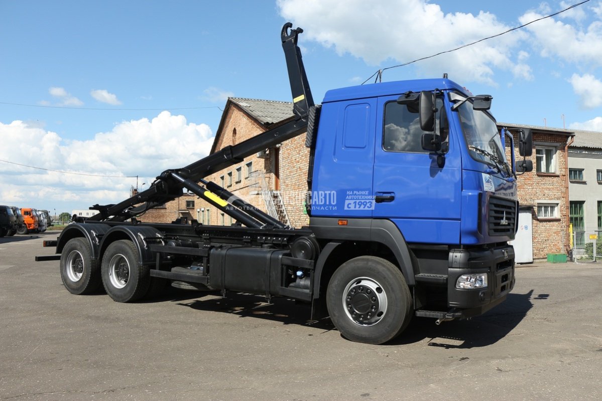 Мультилифт МАЗ 631228-8575-012 (Евро-5) + HyvaLift TITAN 20-57-S (АС-21М5) — новая техника в лизинг