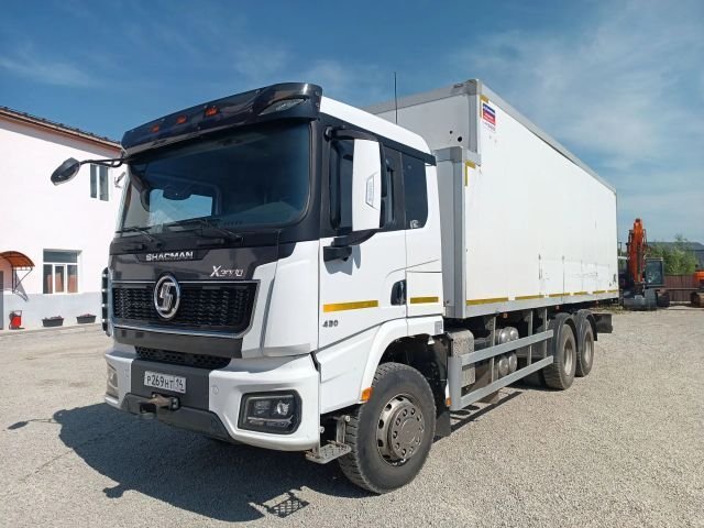 Грузовой автомобиль SX33186V366 — Якутск