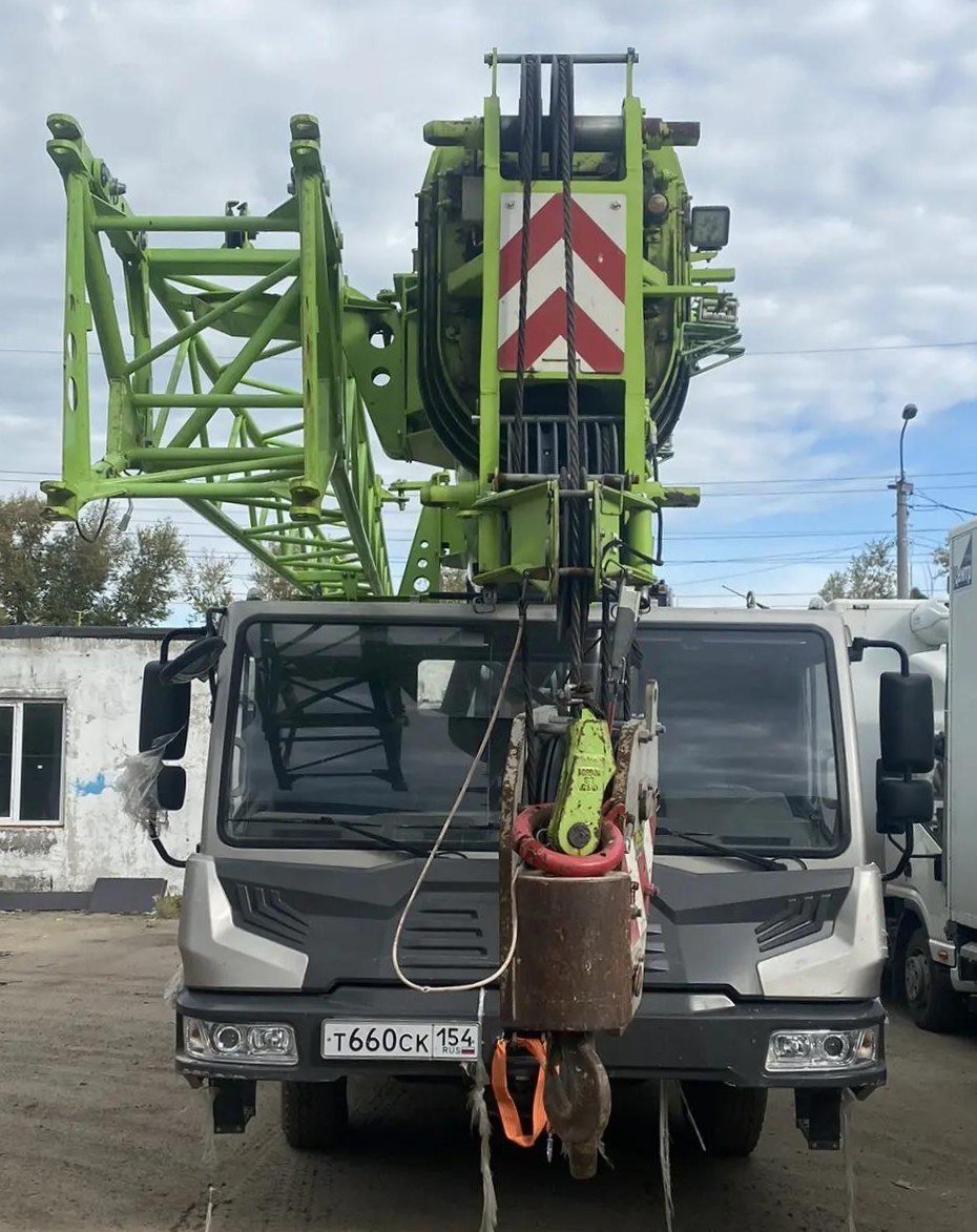 Zoomlion ZTC* 6x4 Автокран — Омск
