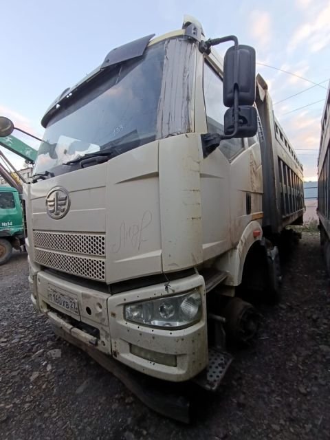 Специализированный, автомобиль – самосвал FAW J6 — Хабаровск