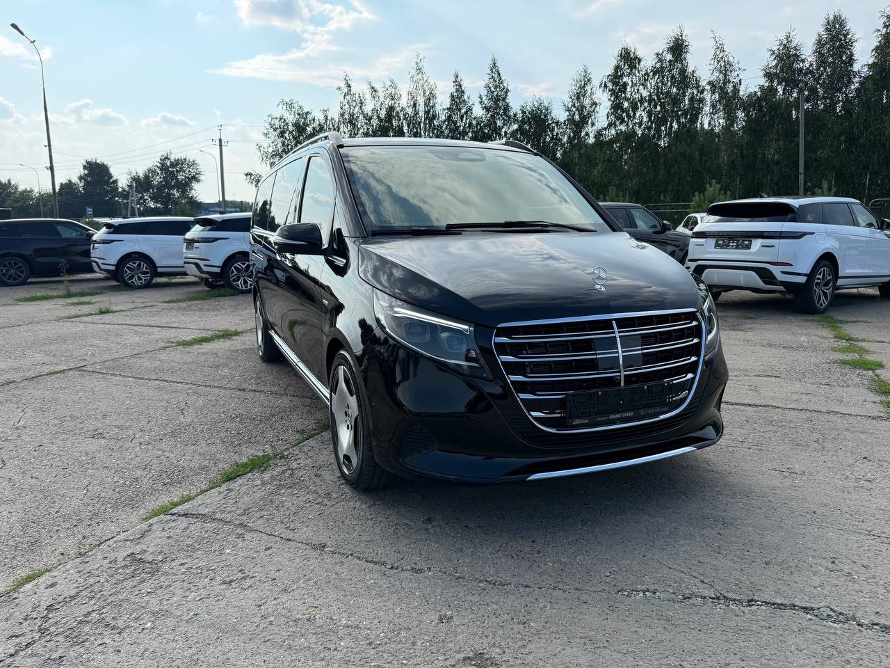 Mercedes-Benz V300 Extra Long RWD (задний привод) — новая техника в лизинг