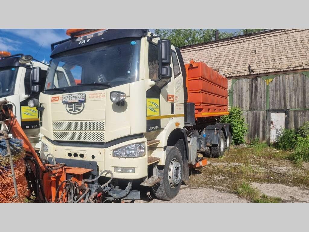 FAW 7066-F9, комбинированная дорожная машина, КДМ Грузовой — Воронеж