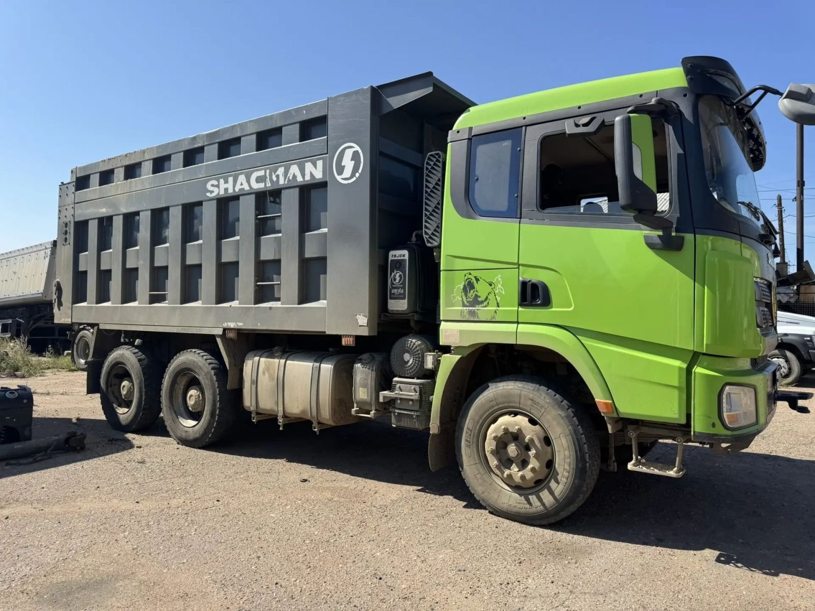 Автомобиль - самосвал SHACMAN SX33186T366C — Улан-Удэ