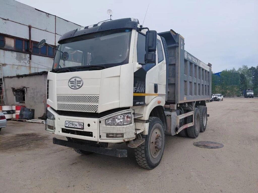 Специализированный, автомобиль - самосвал FAW J6 6x6 — Сургут