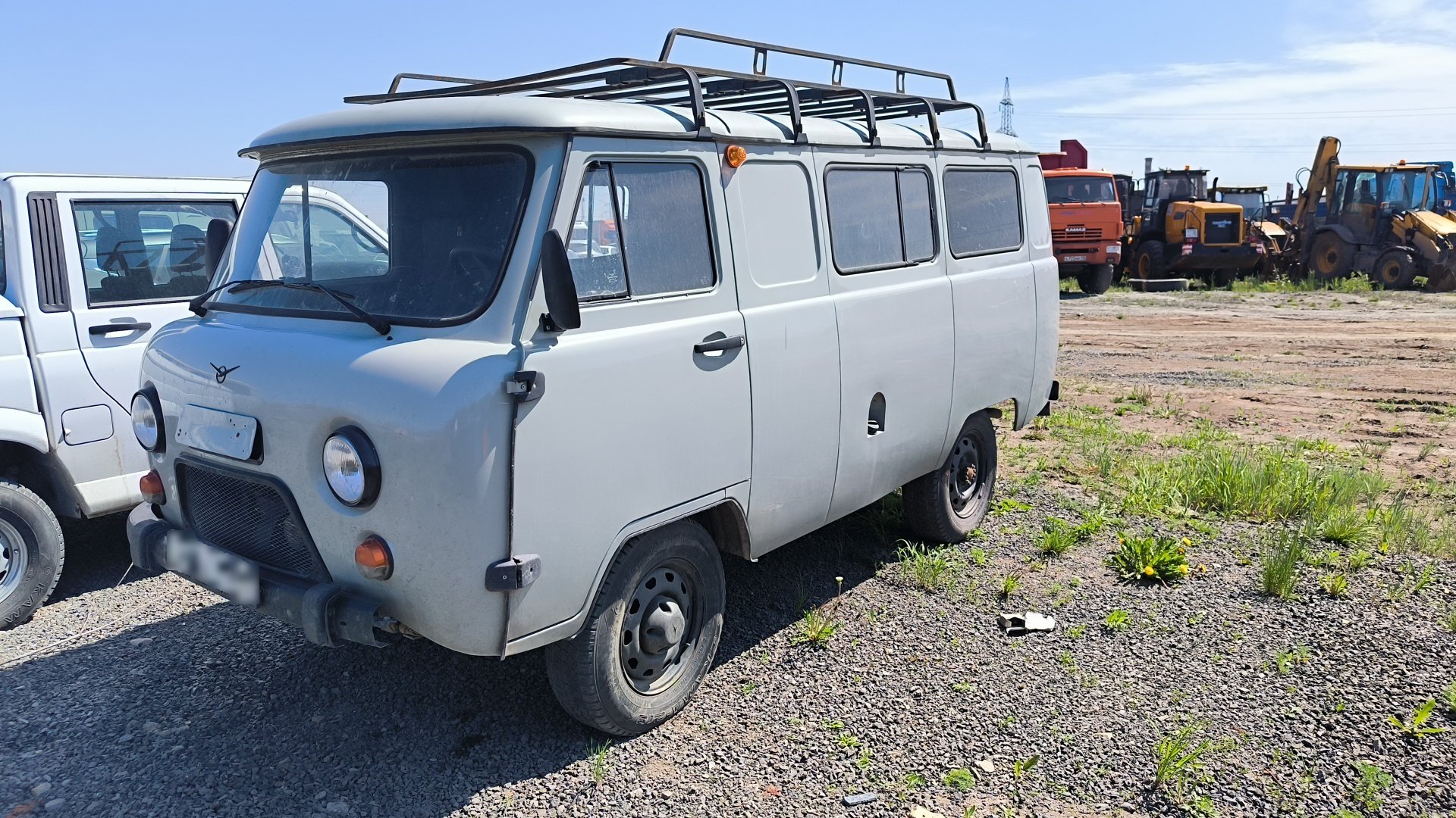 UAZ 3909* Грузопассажирский — Челябинск