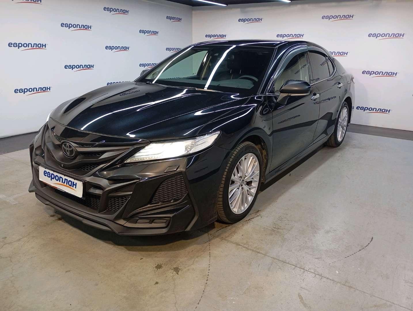 Toyota Camry — Москва