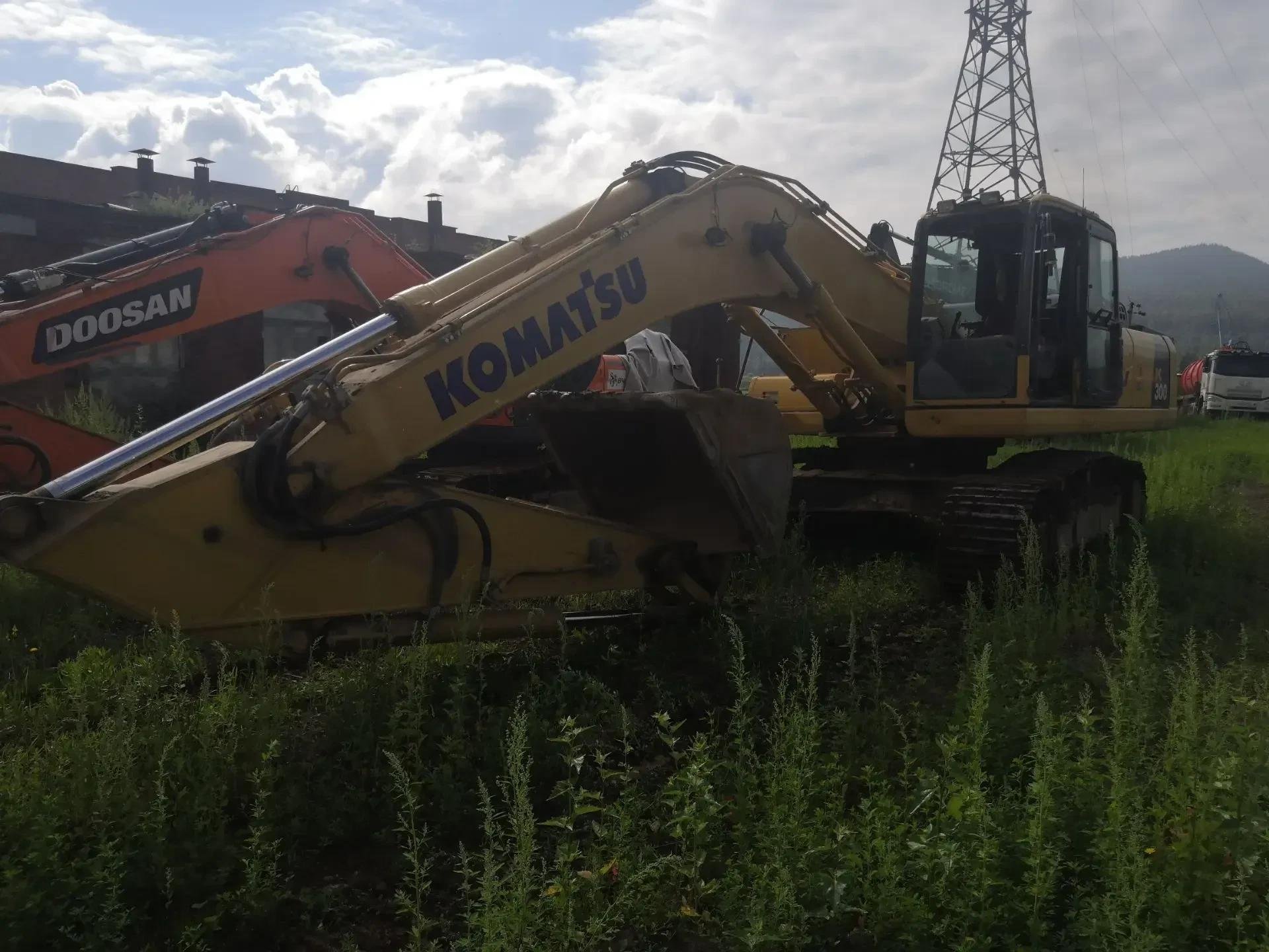 KOMATSU PC 300 Экскаватор PC 300-8M0 — Усть-Кут