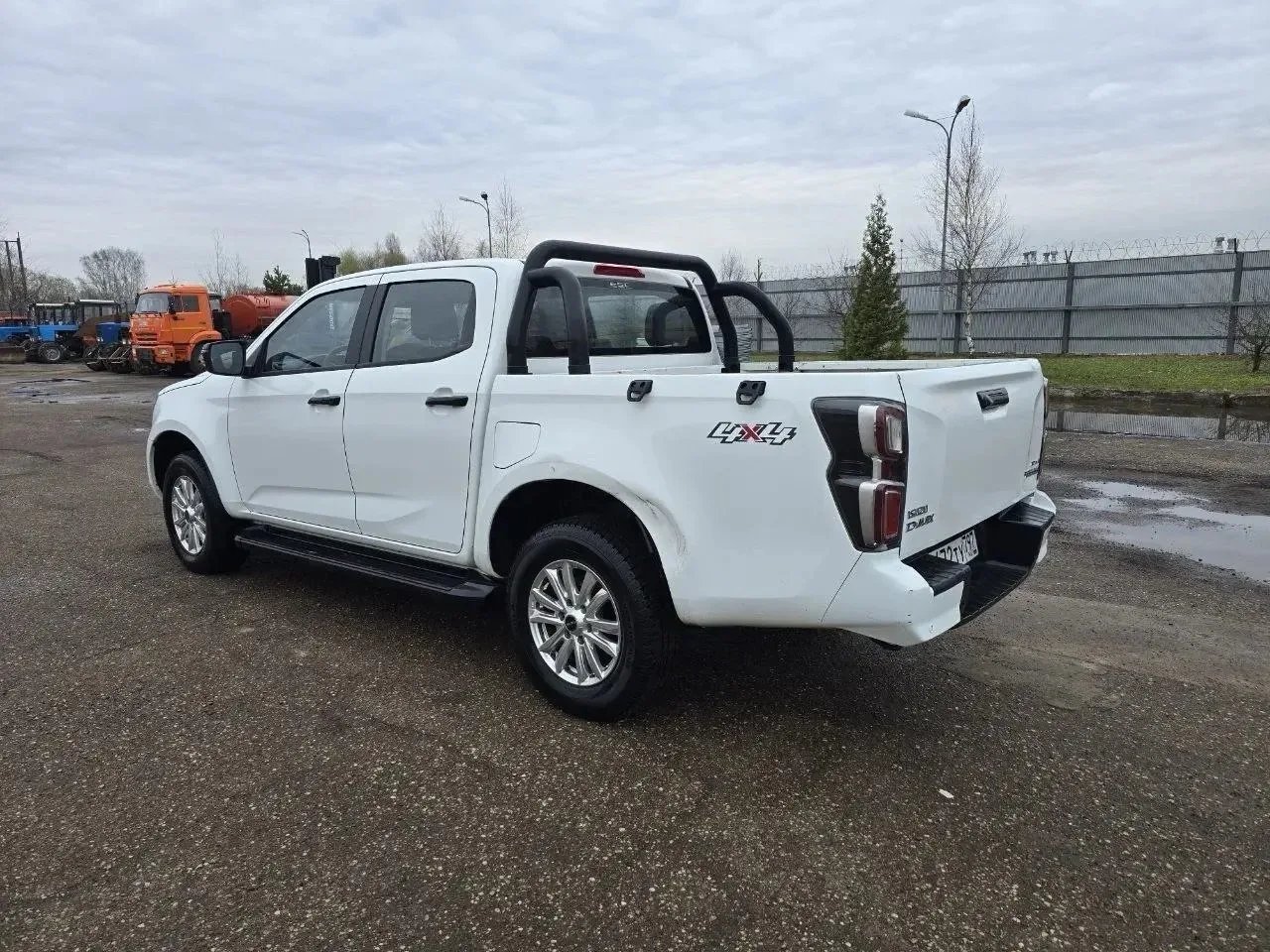 ISUZU D-MAX — Химки