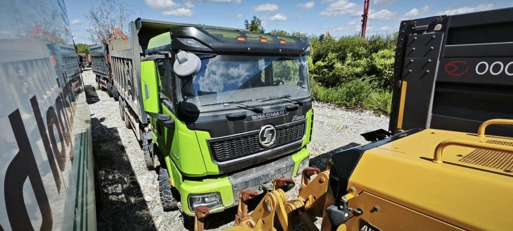 SHACMAN SX33186W366C — Владивосток