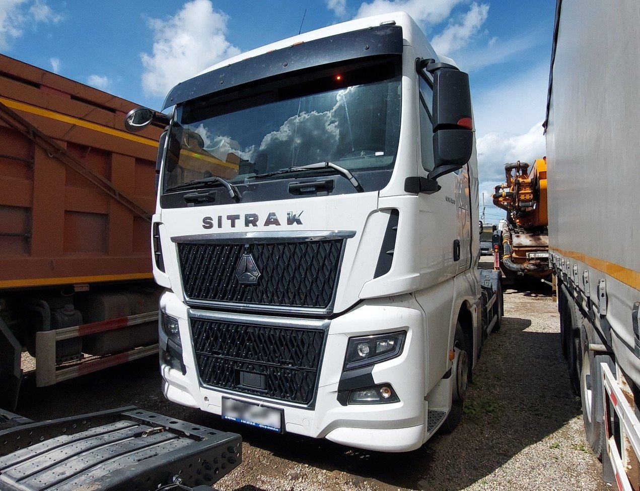 SITRAK C7H MAX 4x2 Седельный тягач — Домодедово улица зорин лес 36 строение 2
