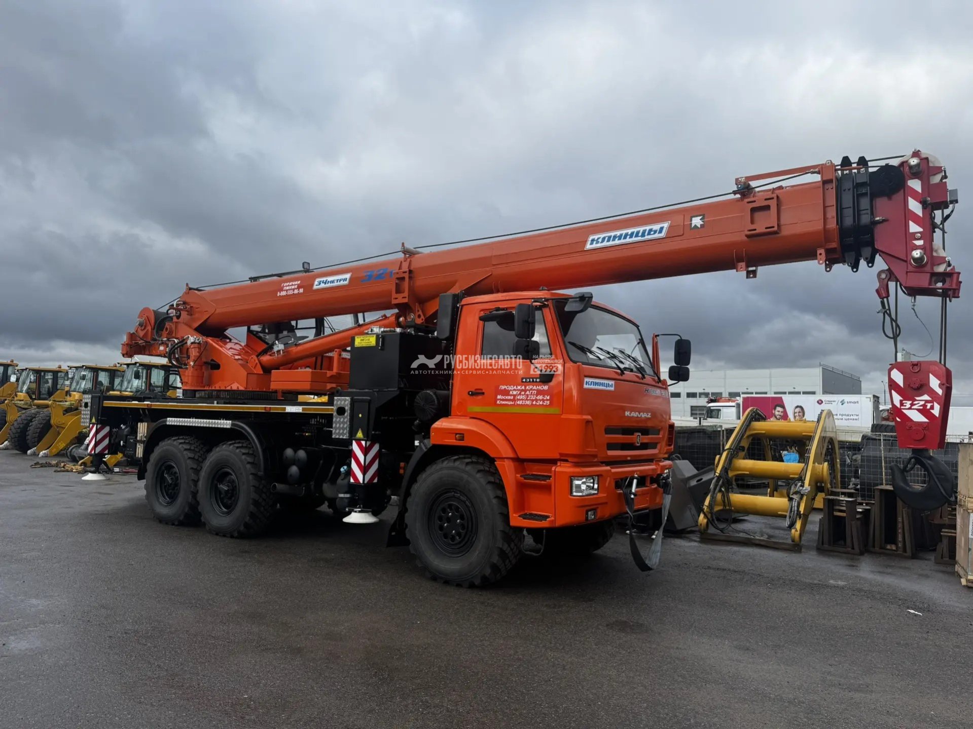 КС 55729-5К-3 NEO автокран 32т. (КАМАЗ-43118) ОВАЛОИД — новая техника в лизинг