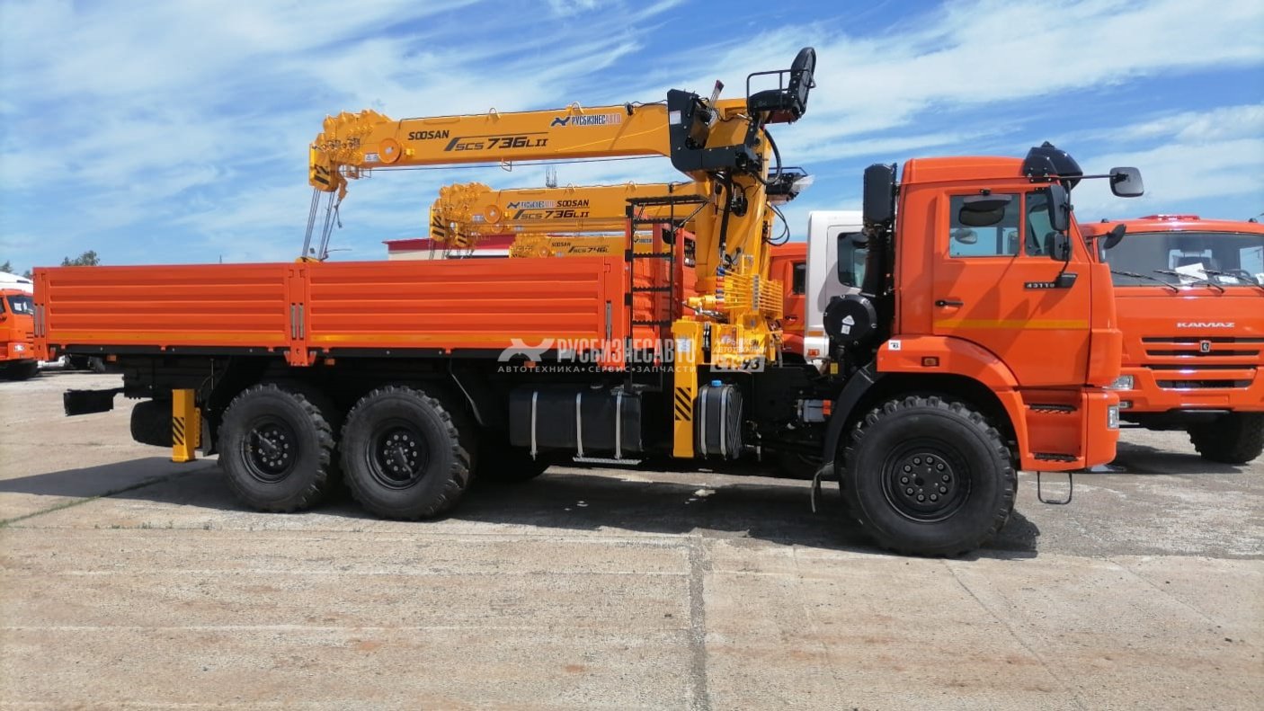КМУ КАМАЗ 43118-3011-48 (Евро-5) + SOOSAN SCS736LII верх.упр.+борт сталь 6.2м. (без спалки) — новая техника в лизинг