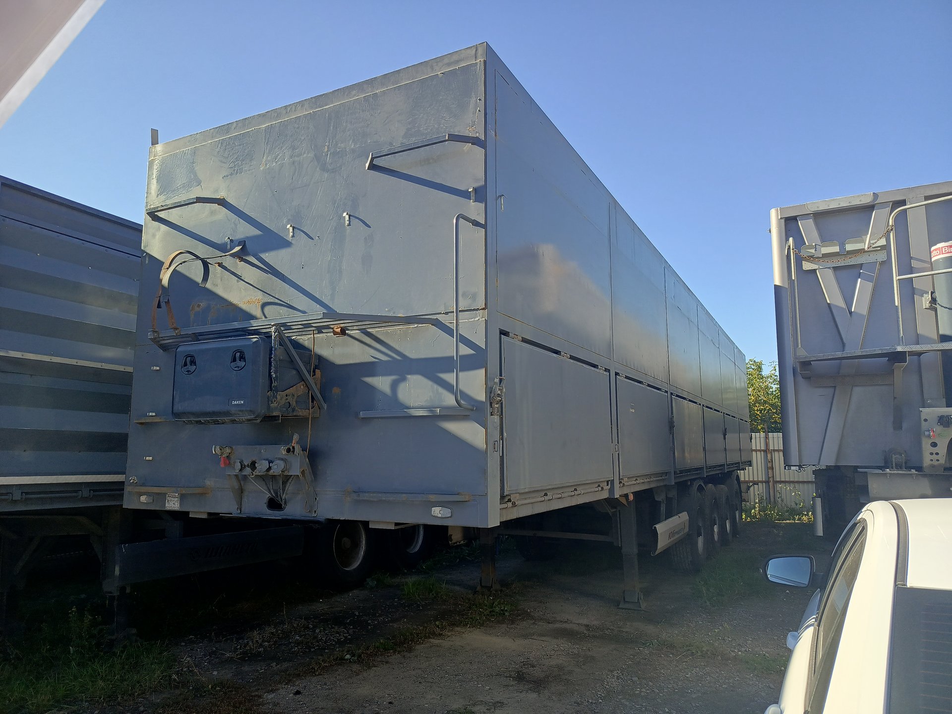 Прицепы Юга 9255 Полуприцеп зерновоз — Тамбов