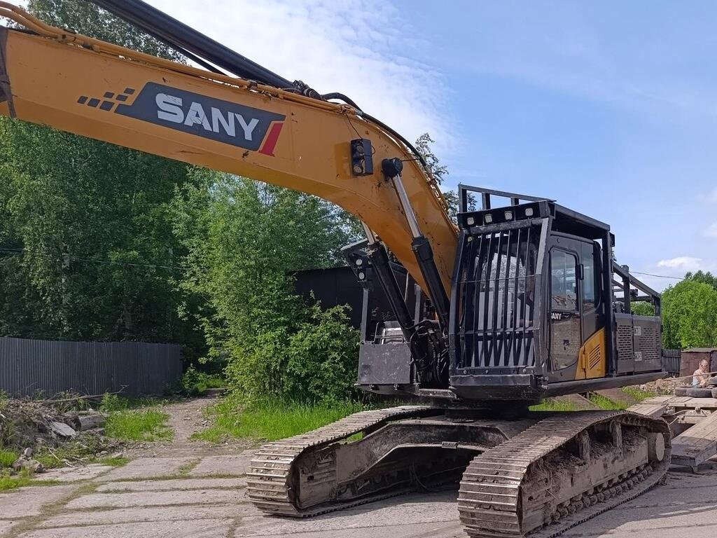 SANY — Череповец